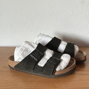 Birkenstock Size 37 Black Suede Arizona Double Strap Sandals